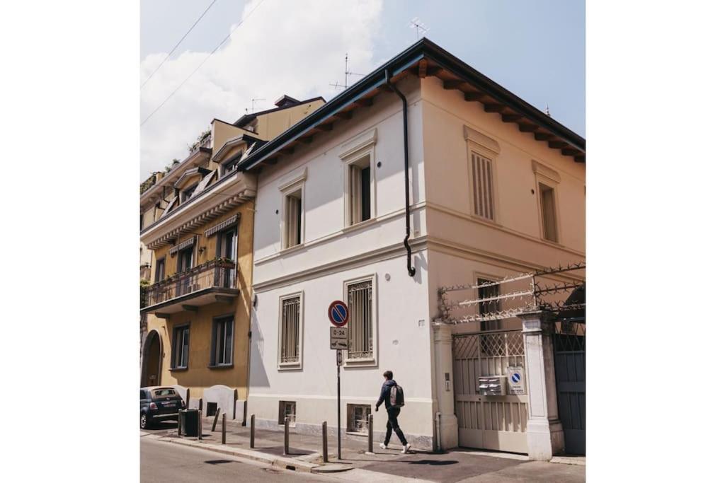 La Casa Bianca Apartamento Milão Exterior foto